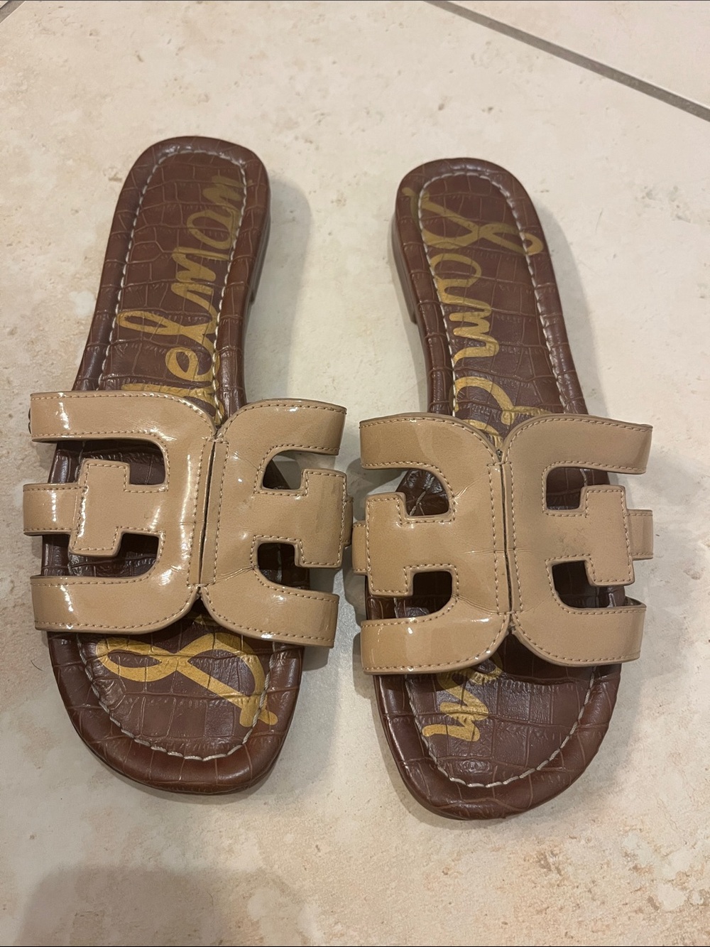 Sam Edelman Beige Patent Leather Slide Sandals